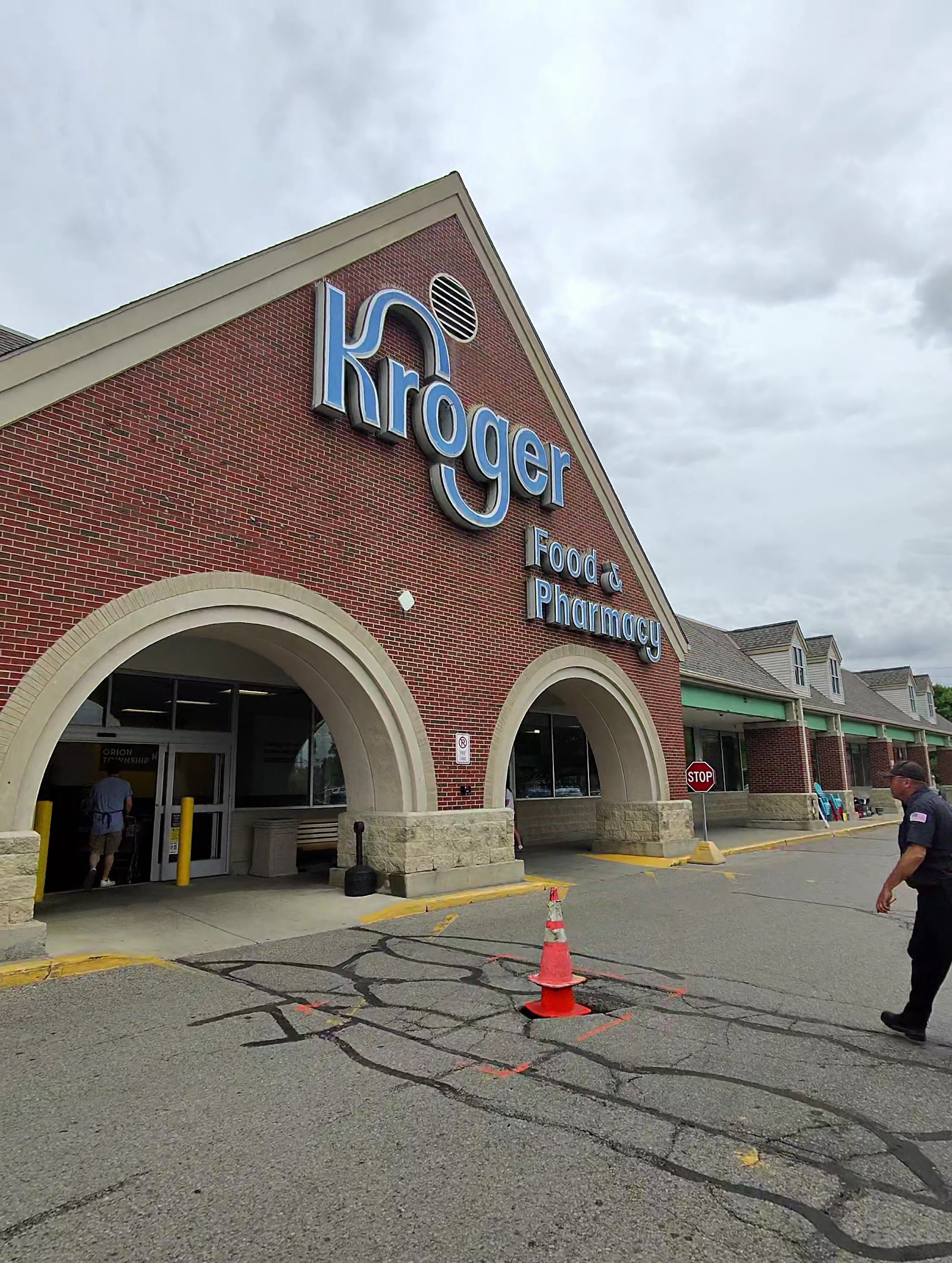 Kroger in Howell
