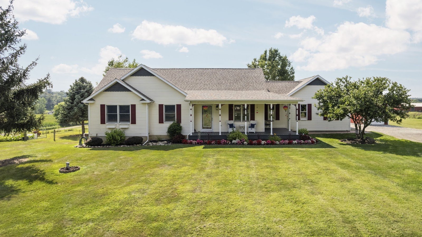 Mahon Homes w/ Keller Williams Realty in Howell