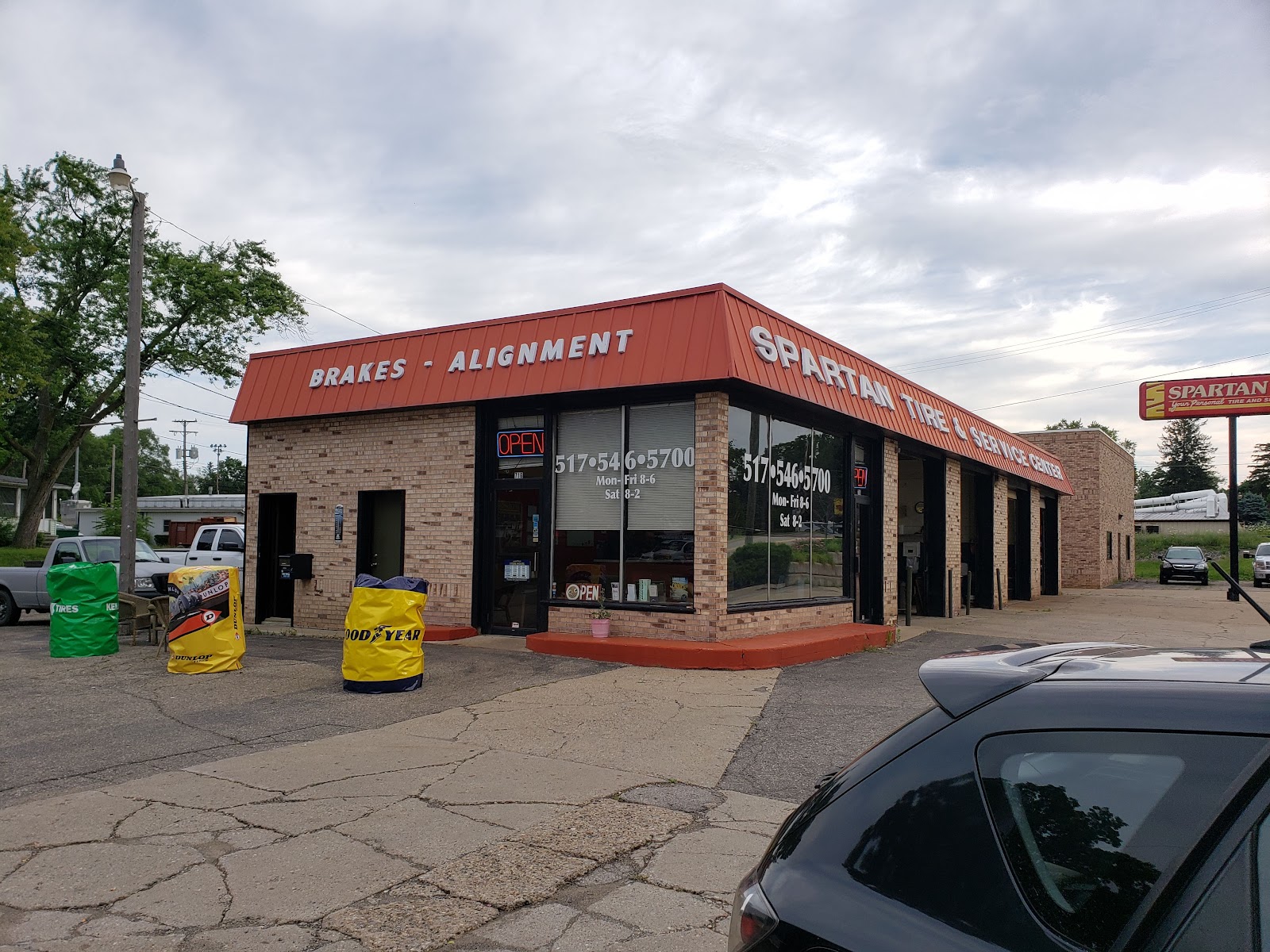 Spartan Tire & Services Center in Howell
